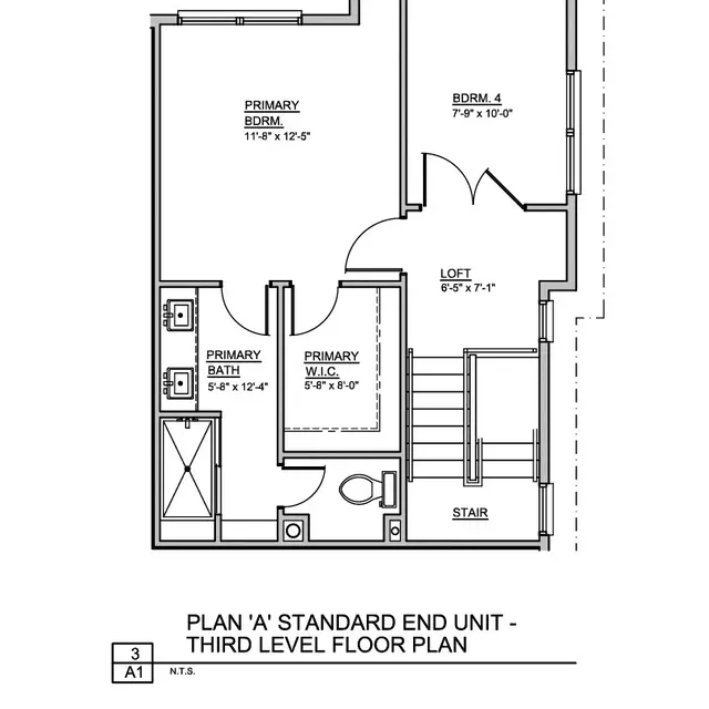 Floor plan of a third level unit with labeled rooms including bedroom, loft, and bathrooms.