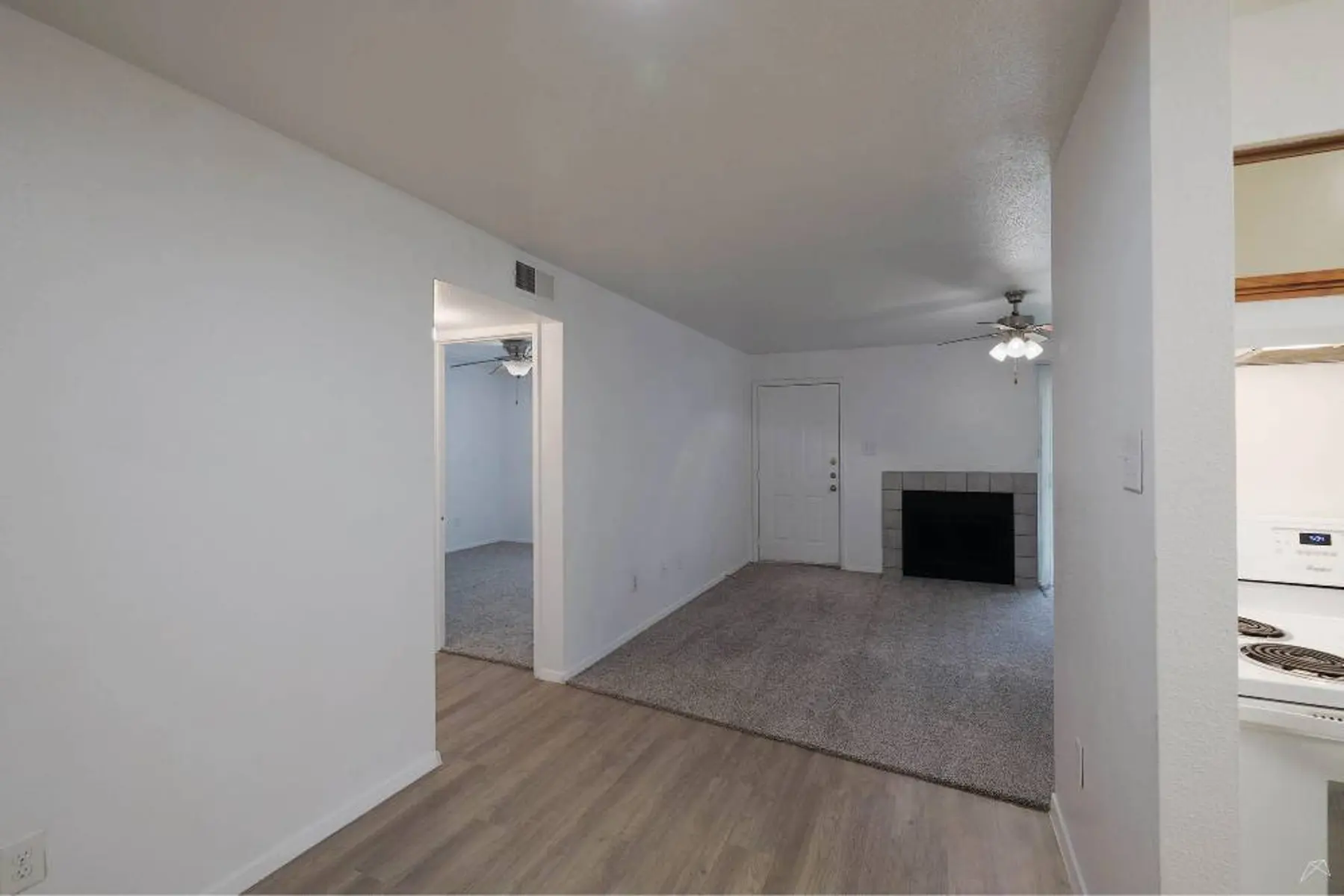 p2527064_Lexington_Hills_2bed_2bath_A_4_2_FloorPlan.jpg