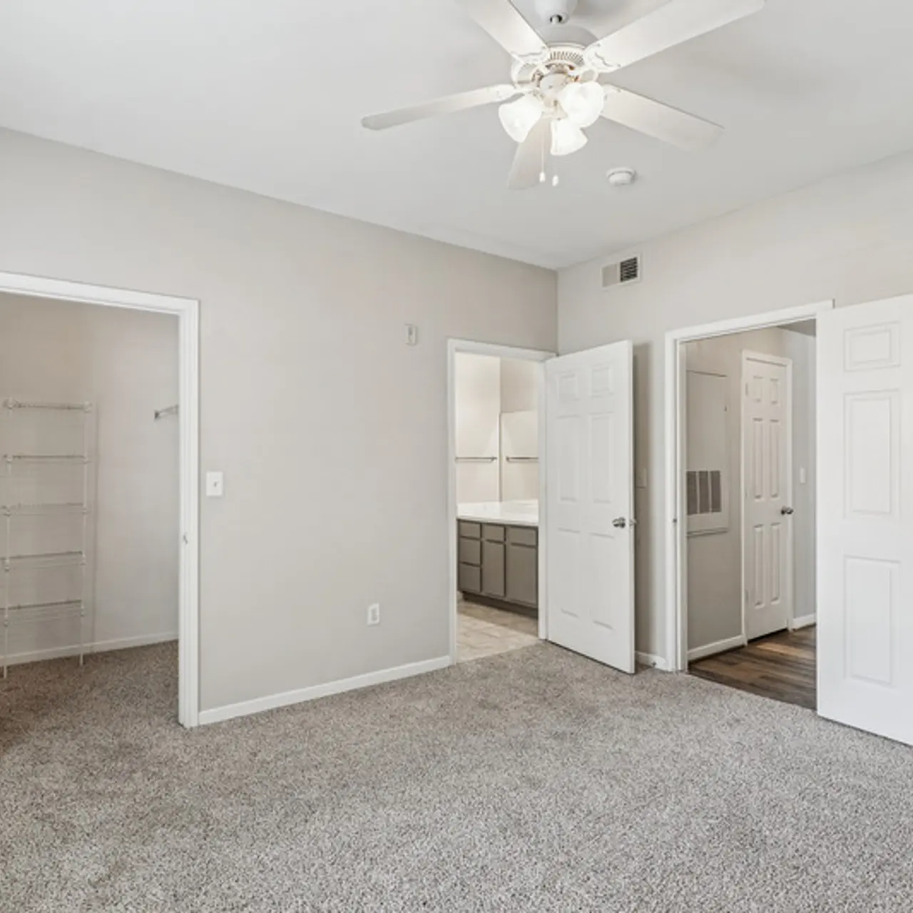 Green Pines- Bedroom