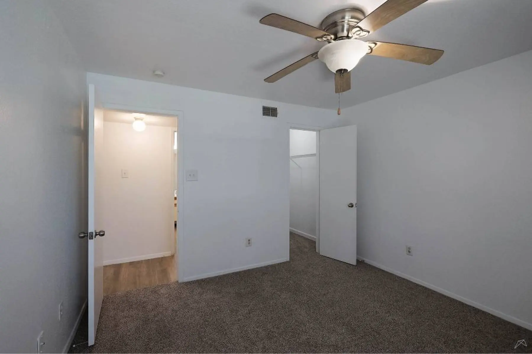 p2527064_Lexington_Hills_2bed_2bath_A_11_2_FloorPlan.jpg