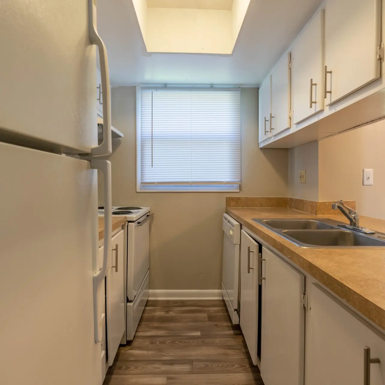 9- Creekwood Club, Jacksonville, FL 32216.jpg