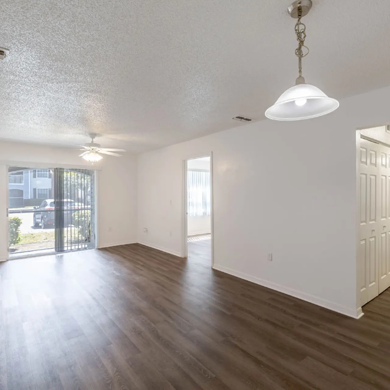 Lakeland Landing - Newly Renovated Homes