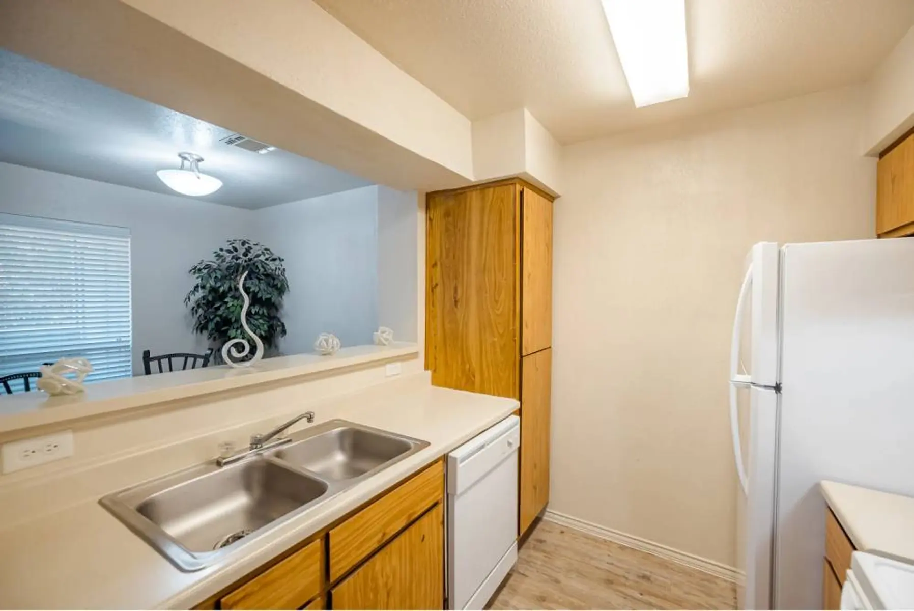 p2527063_Bridge_at_Sterling_Village_Executive_7_2_FloorPlan.jpg