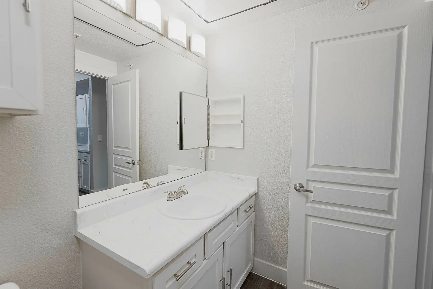 89f33121-1510-4b46-a9b9-70ccd54aaa5e.jpg 89f33121-1510-4b46-a9b9-70ccd54aaa5e.jpg