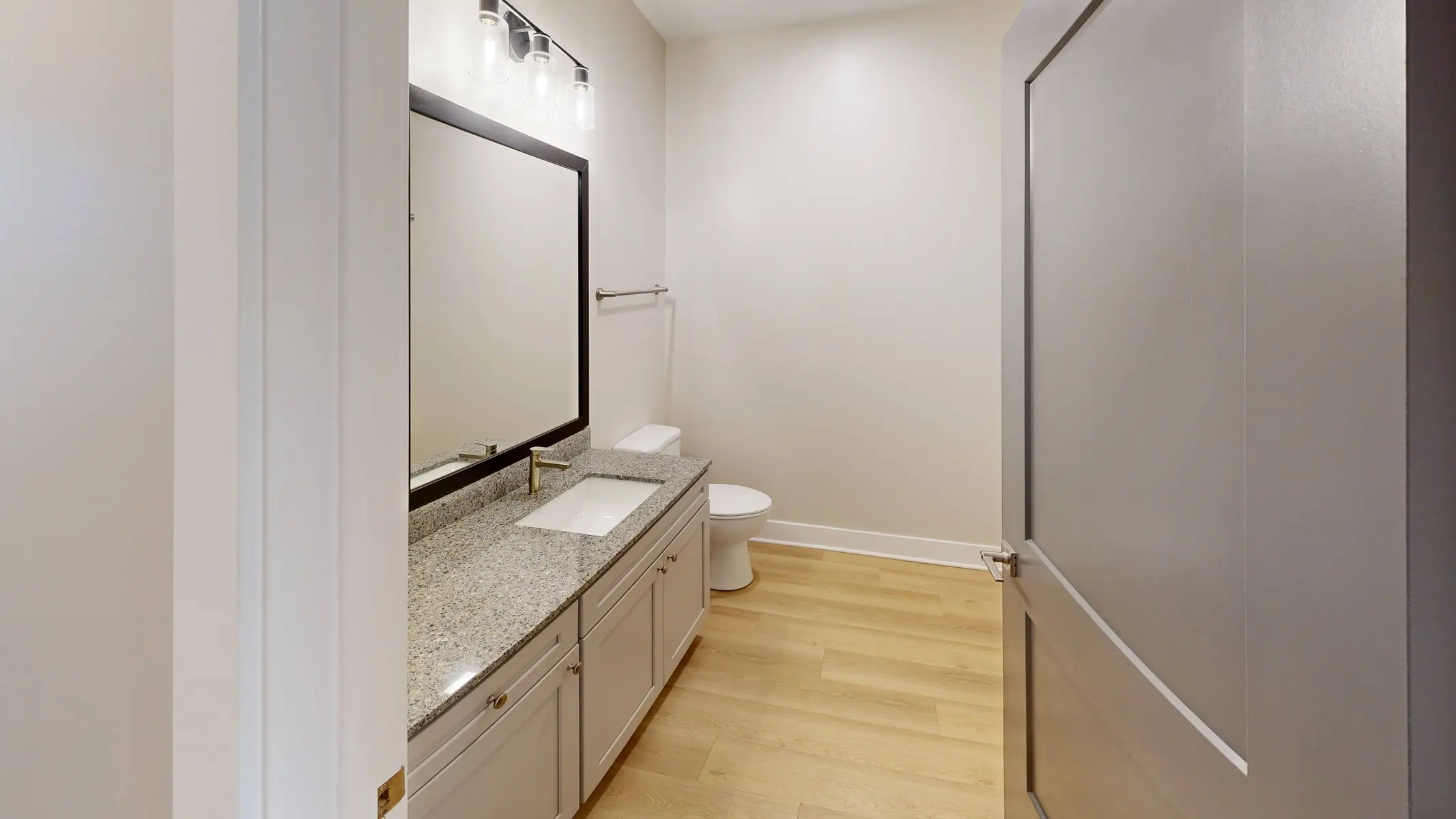 PVSH Larkspur Bathroom.jpg