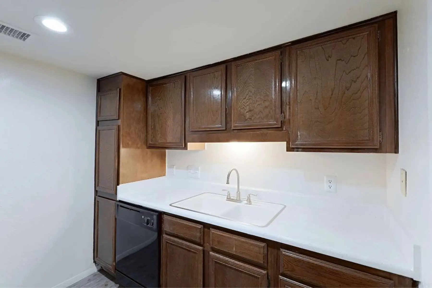 p2527061_Bridge_at_Bent_Tree_One_Bed_One_Bath5_2_FloorPlan.jpg
