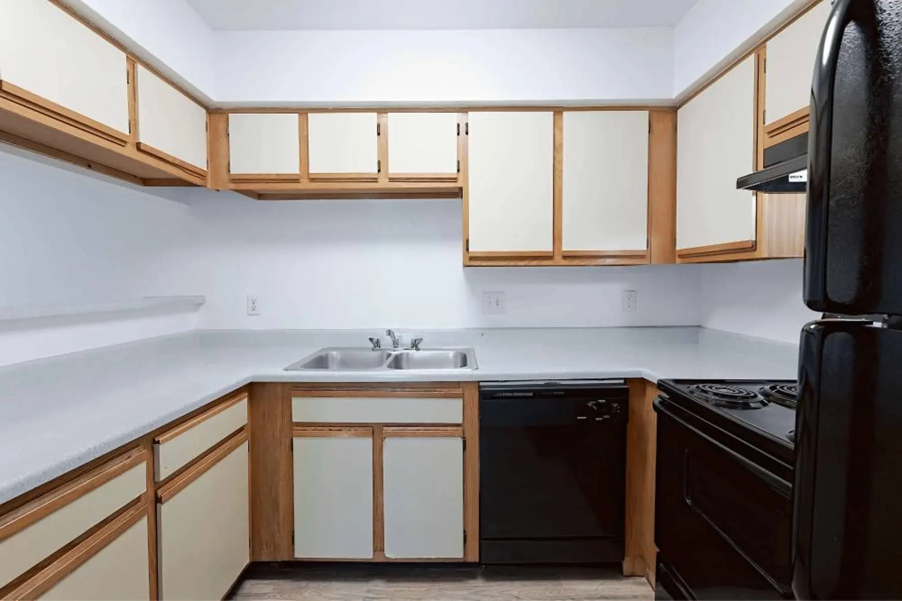 p2527064_Lexington_Hills_2bed_1bath_A_7_2_FloorPlan.jpg