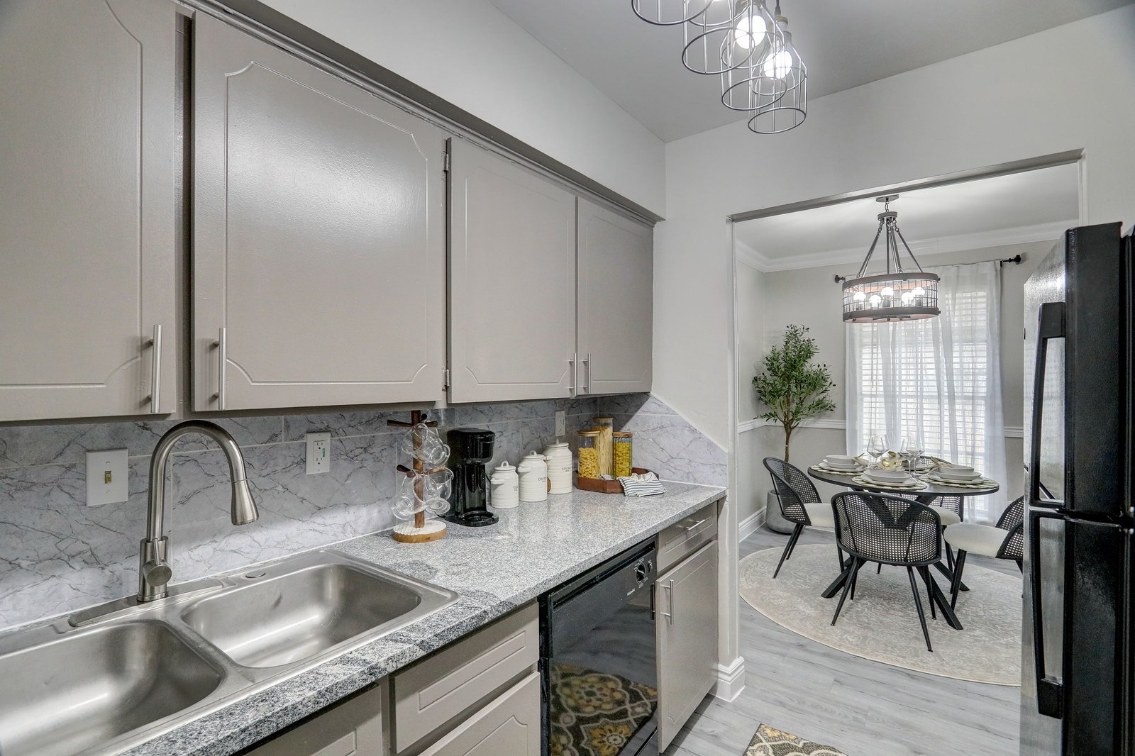 2 Bedroom Rental – 14501 Empanada Dr, Houston, TX, 77083