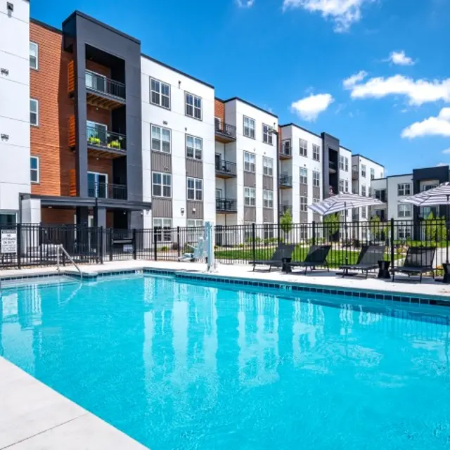 Tennessen-Flats (1) (Small).jpg Tennessen-Flats (1) (Small).jpg