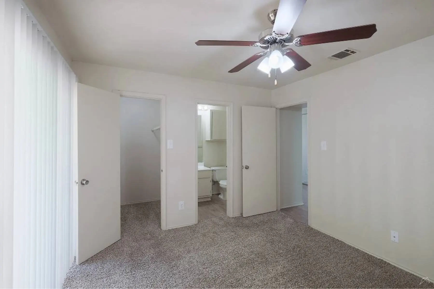 p2527063_Bridge_at_Sterling_Village_Diplomat_8_2_FloorPlan.jpg