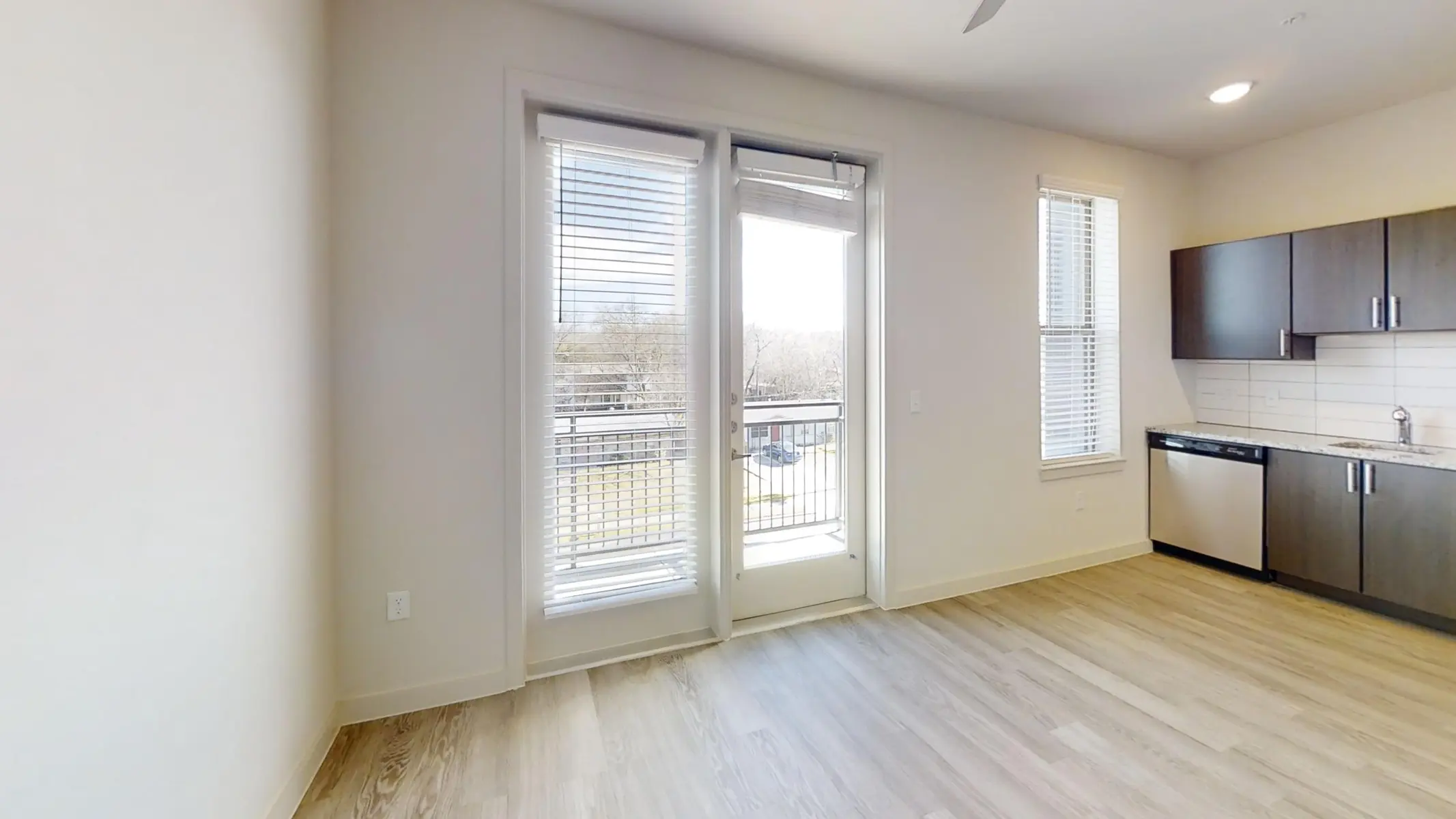 Bridge-at-Turtle-Creek-E2-Unfurnished.jpg Bridge-at-Turtle-Creek-E2-Unfurnished.jpg