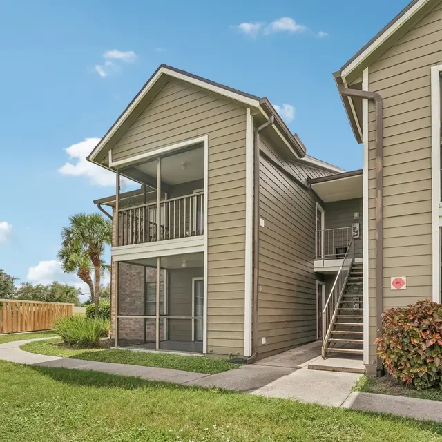 2-web-or-mls-Center Rd-S2607-002.jpg