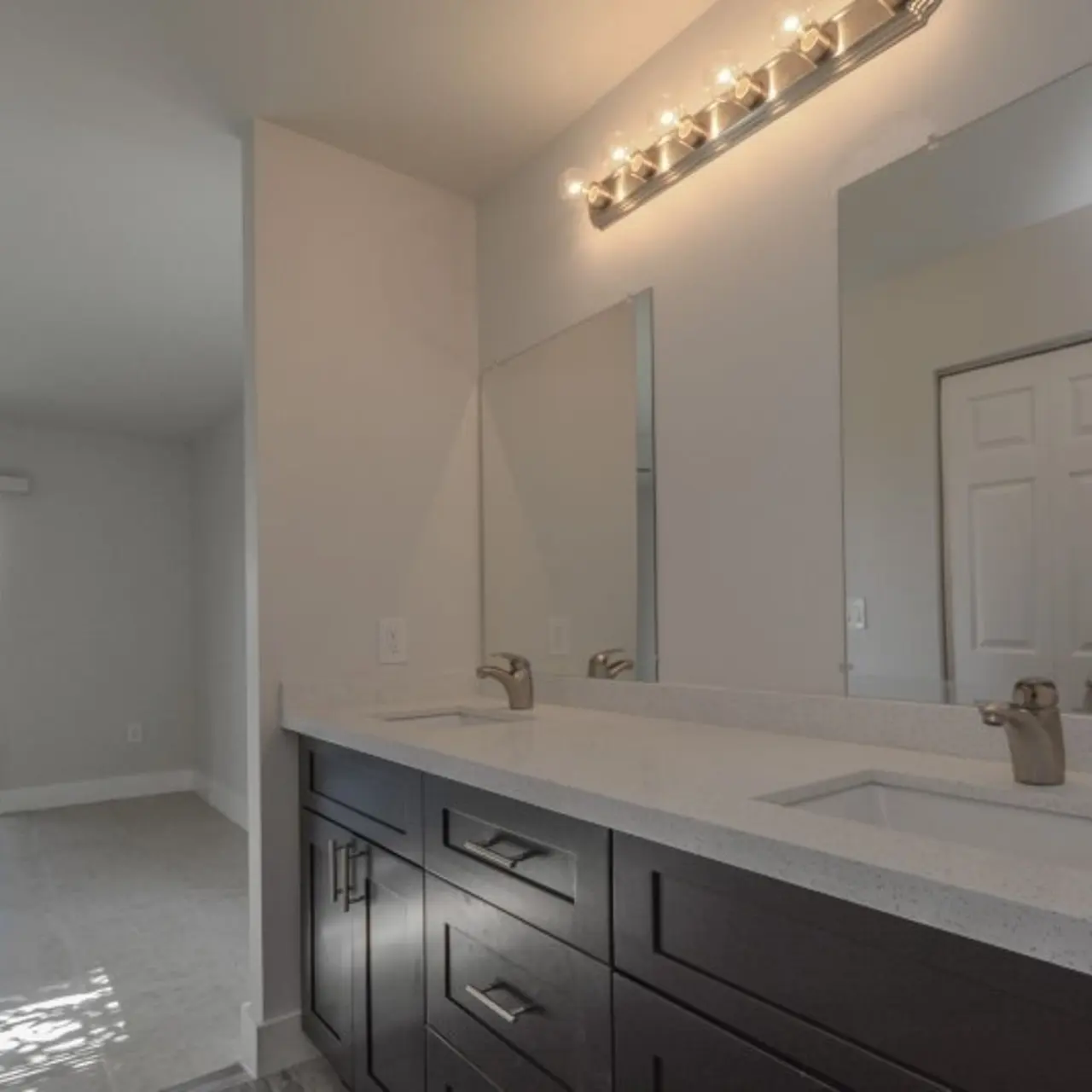 6- Lakeshore Club, Winter Haven, FL 33880.jpg