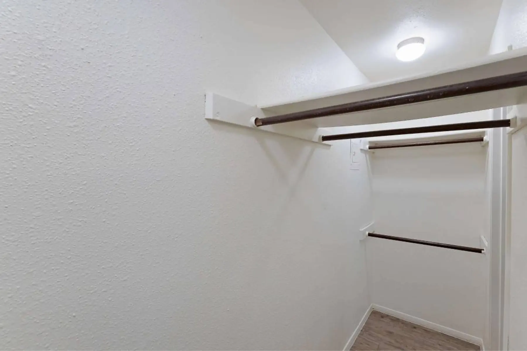 p2527061_Bridge_at_Bent_Tree_One_Bed_One_Bath10_2_FloorPlan.jpg