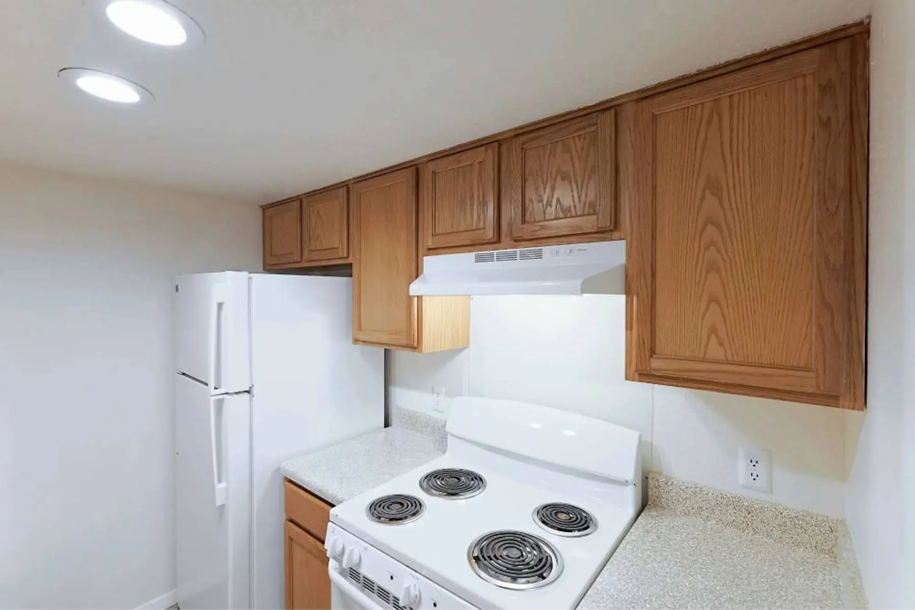 p2527061_Bridge_at_Bent_Tree_Two_Bed_One_Bath6_2_FloorPlan.jpg