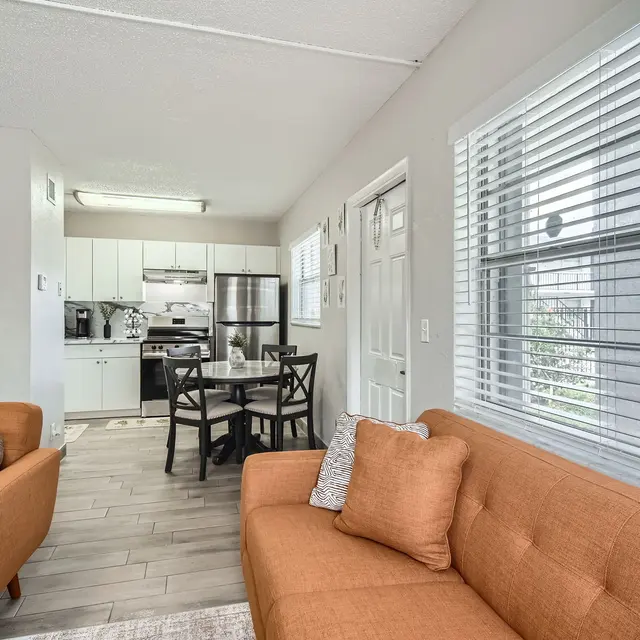 311 NW 42nd Ct #101 - Web Quality - 008 - 09 Living Room.jpg