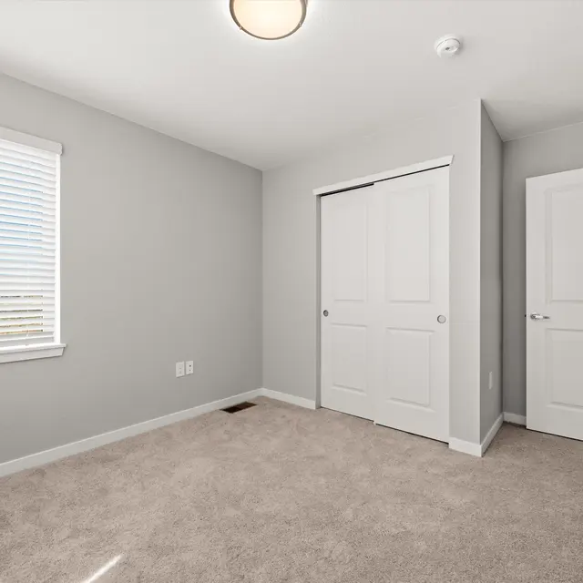 15-Bedroom - Unit 1.jpg 15-Bedroom - Unit 1.jpg