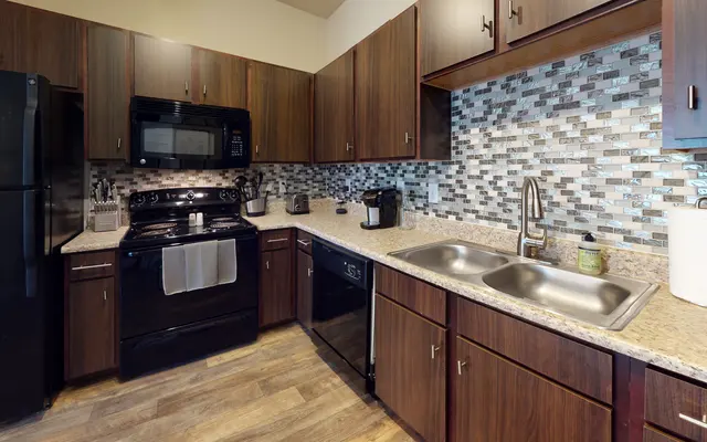 Republic-Deer-Creek-Kitchen(1).jpg Republic-Deer-Creek-Kitchen(1).jpg