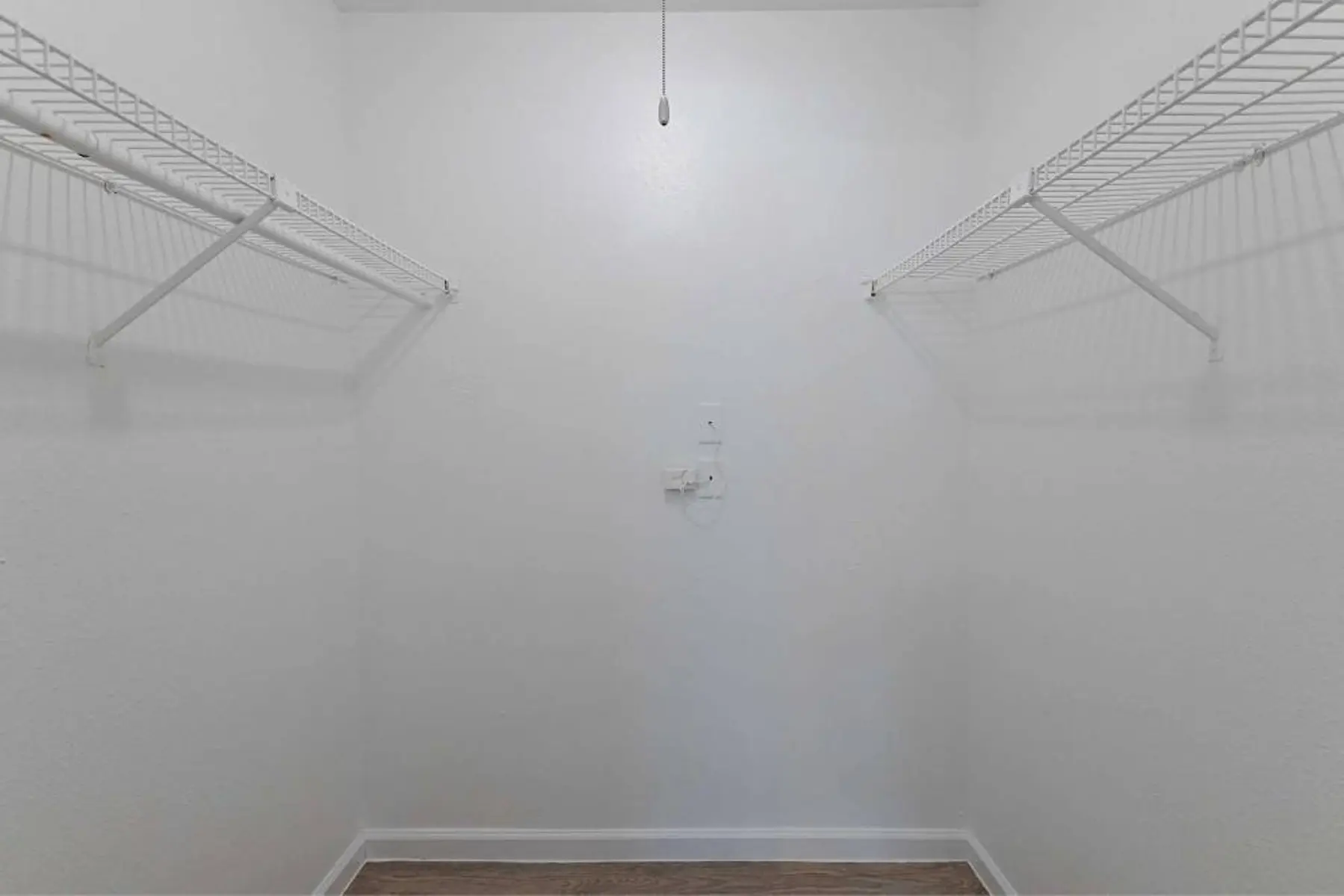 p2527064_Lexington_Hills_2bed_1bath_A_16_2_FloorPlan.jpg