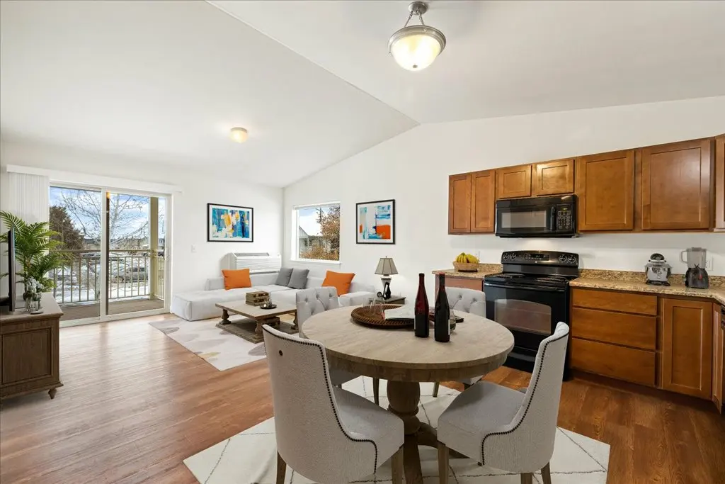 ac4bbbc9-47a0-4865-b338-92fef5b00f64.jpg ac4bbbc9-47a0-4865-b338-92fef5b00f64.jpg