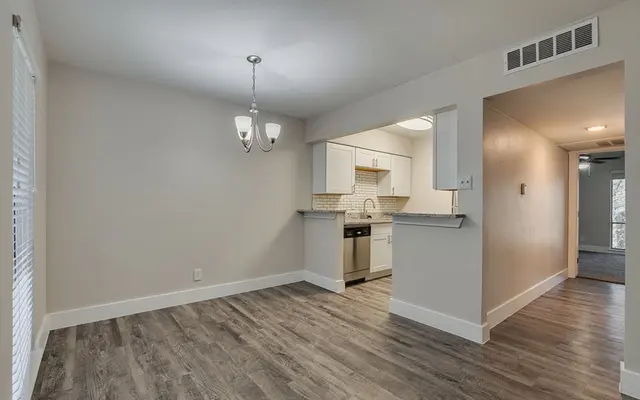 Sweet Redemption - Flooring, Floor, Corner