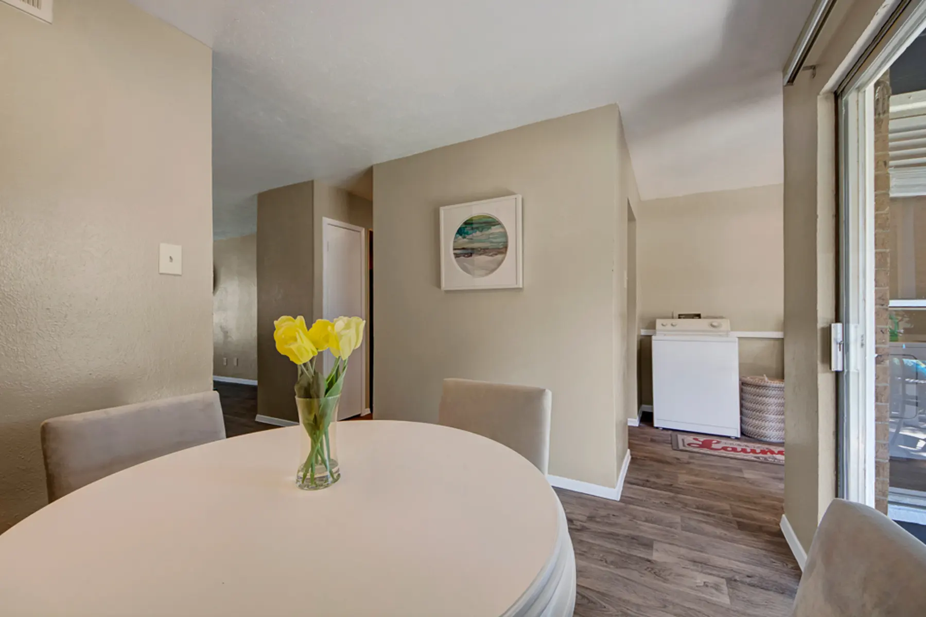 Dining Room, Dining Table, Indoors