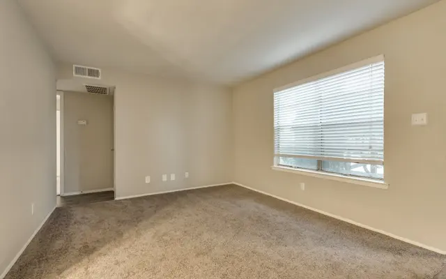 Emerald Lane - Bedroom