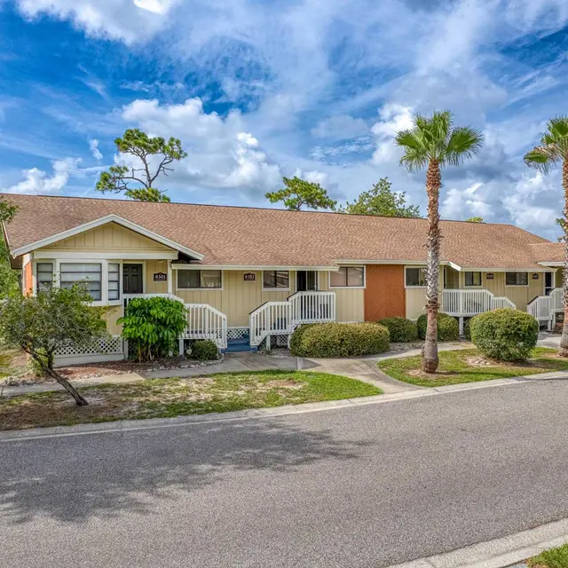 Park at Chelsea - Suburb, Grass, Housing