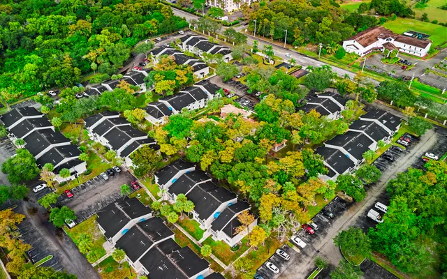 Woodsale Oaks - Building, Outdoors, Suburb