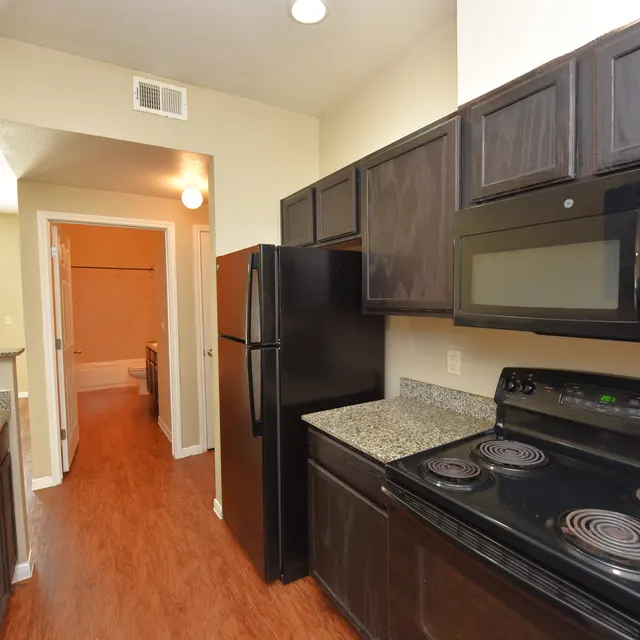 Seaside Landing - Kitchen