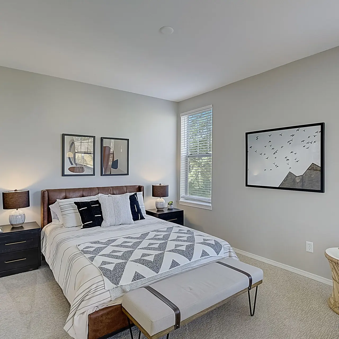 Summerwalk at Klahanie - Corner, Home Decor, Indoors