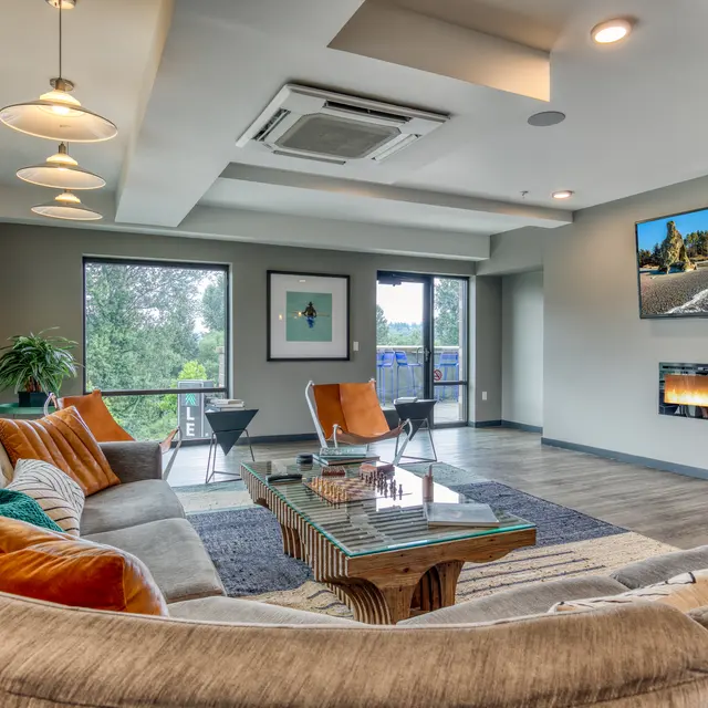 The Villas at Beardslee The Villas at Beardslee - Rug, Room, Couch