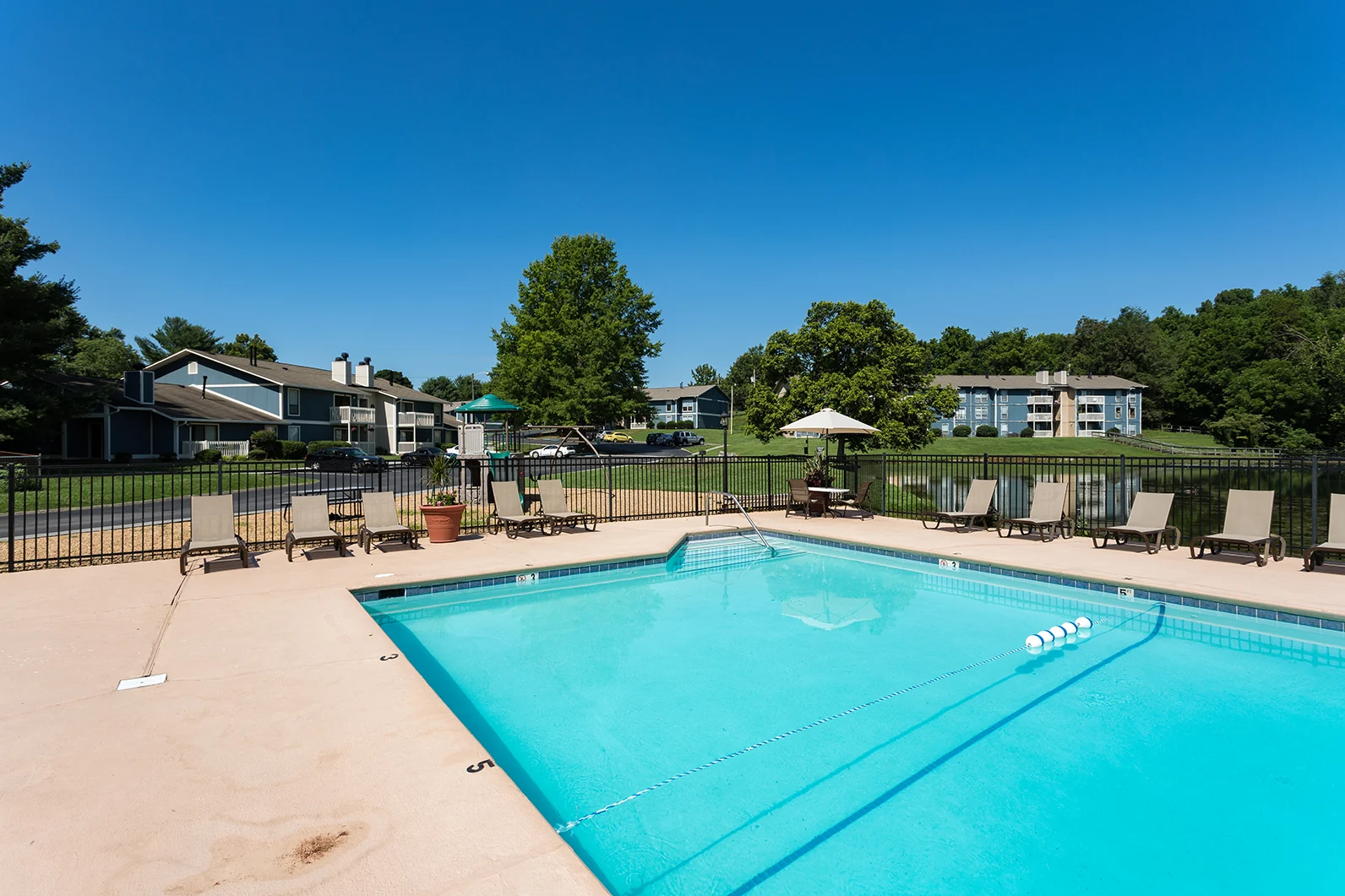 Landings on Silverlake - Resort, Hotel, Building