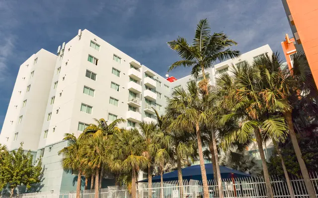 Pinnacle Square Apartments - Summer