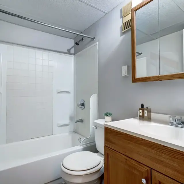 Meadowbrook Apartments - Indoors, Interior Design