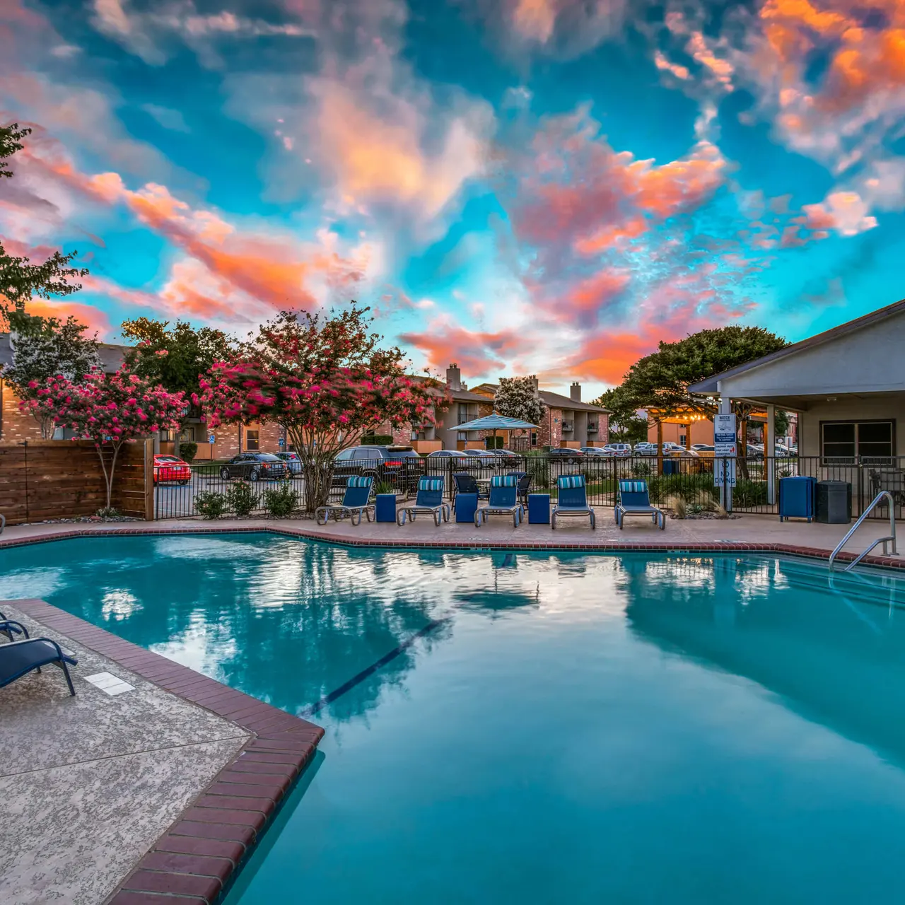 Tesoro - Pool