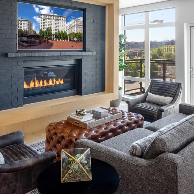 Rectangle Copy 6.jpg