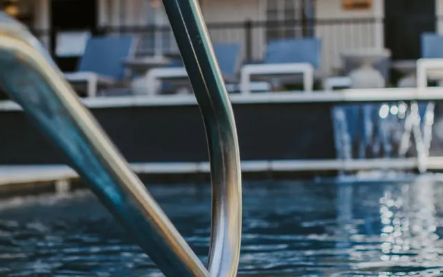 Indio Microsite - Handrail