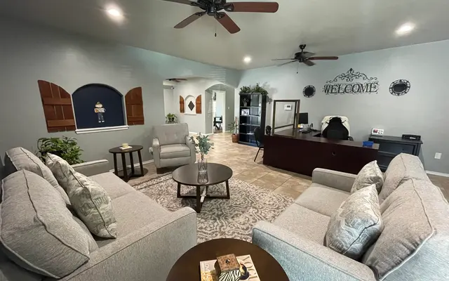 Arroyo Vista Estates Arroyo Vista Estates - Home Decor, Furniture, Table