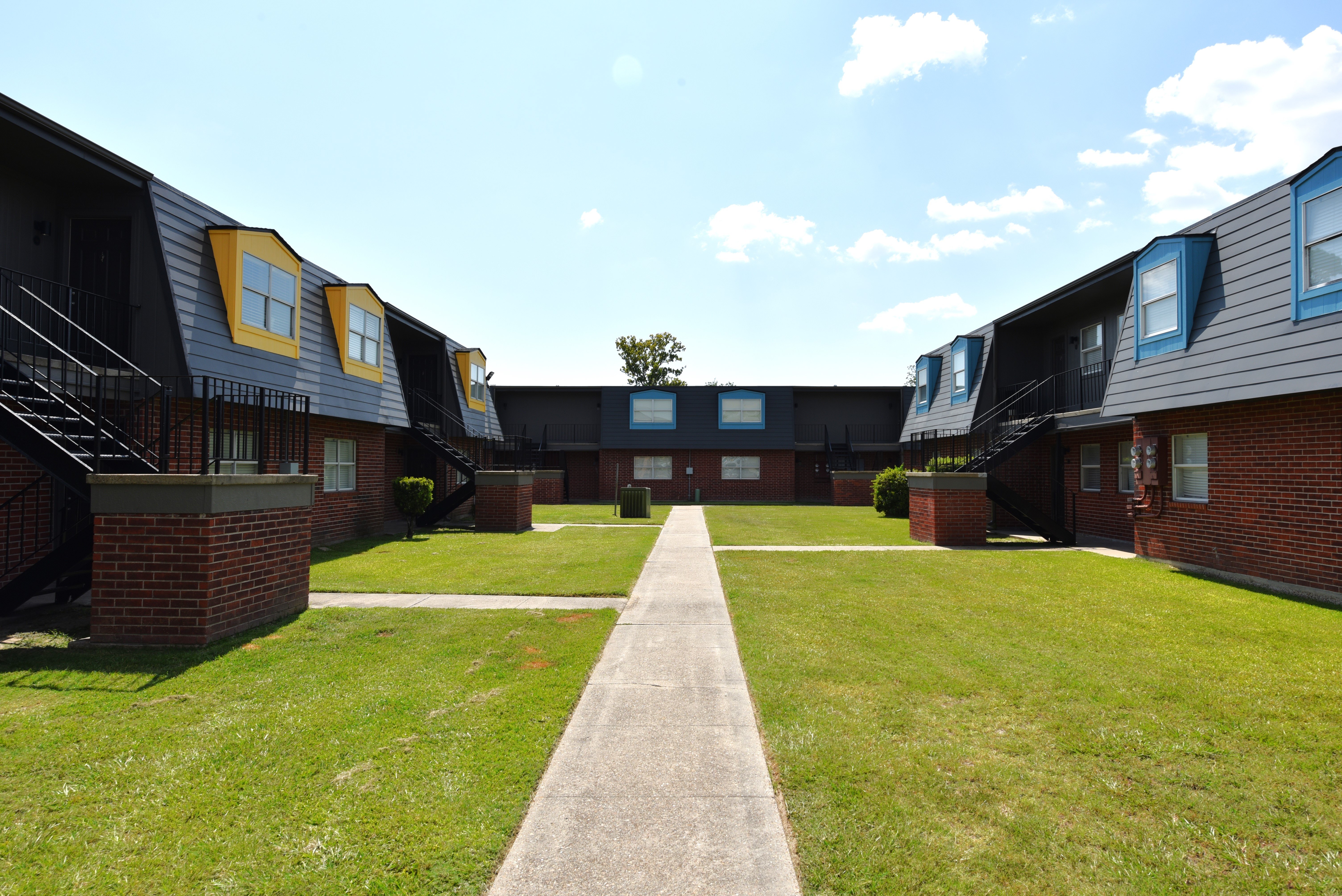 Commons at McNeese Commons at McNeese - Grass, Neighborhood, Suburb