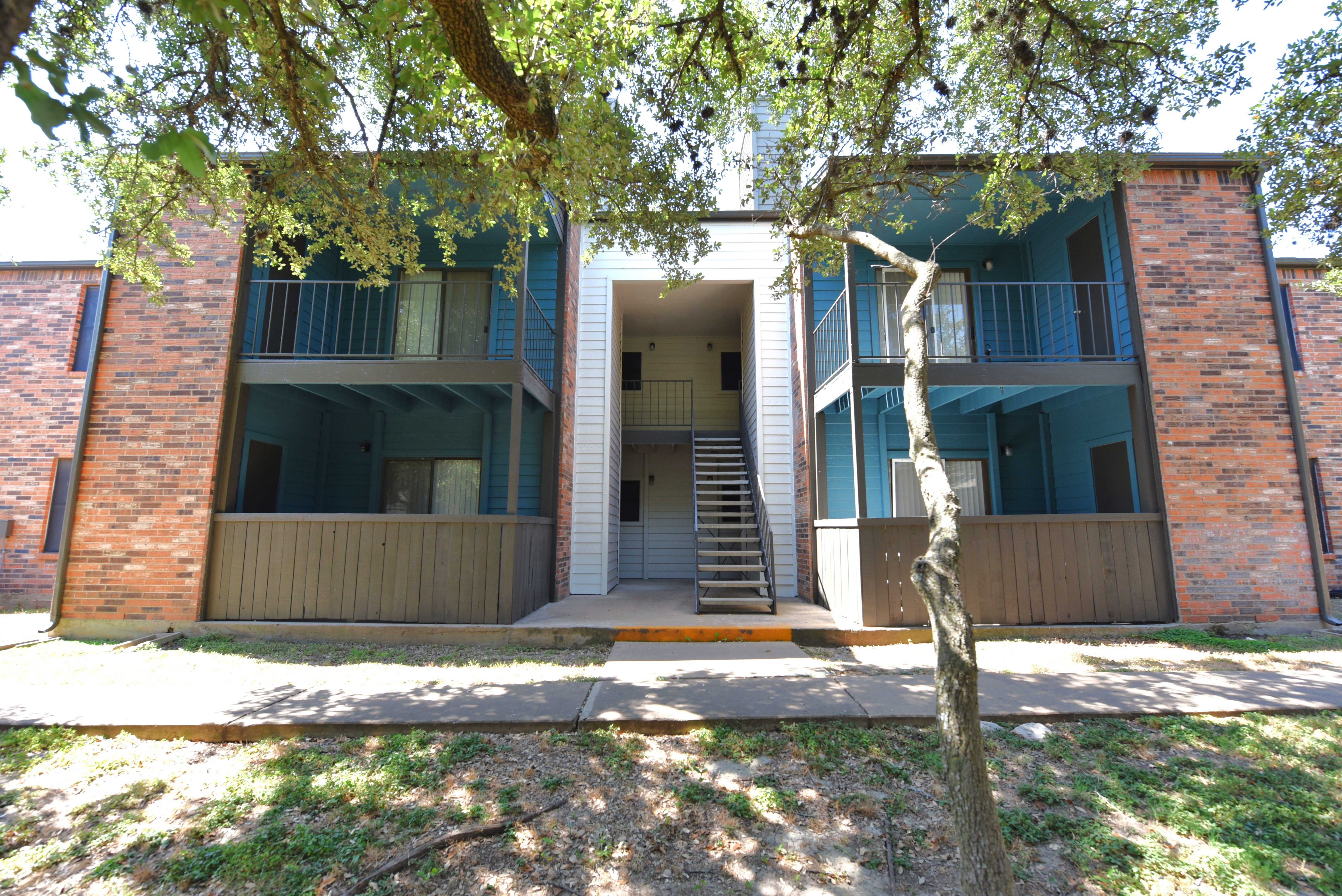 Indian Creek Apartments - City, House, Housing