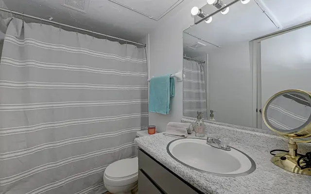 8700 Broadway - Basin, Sink