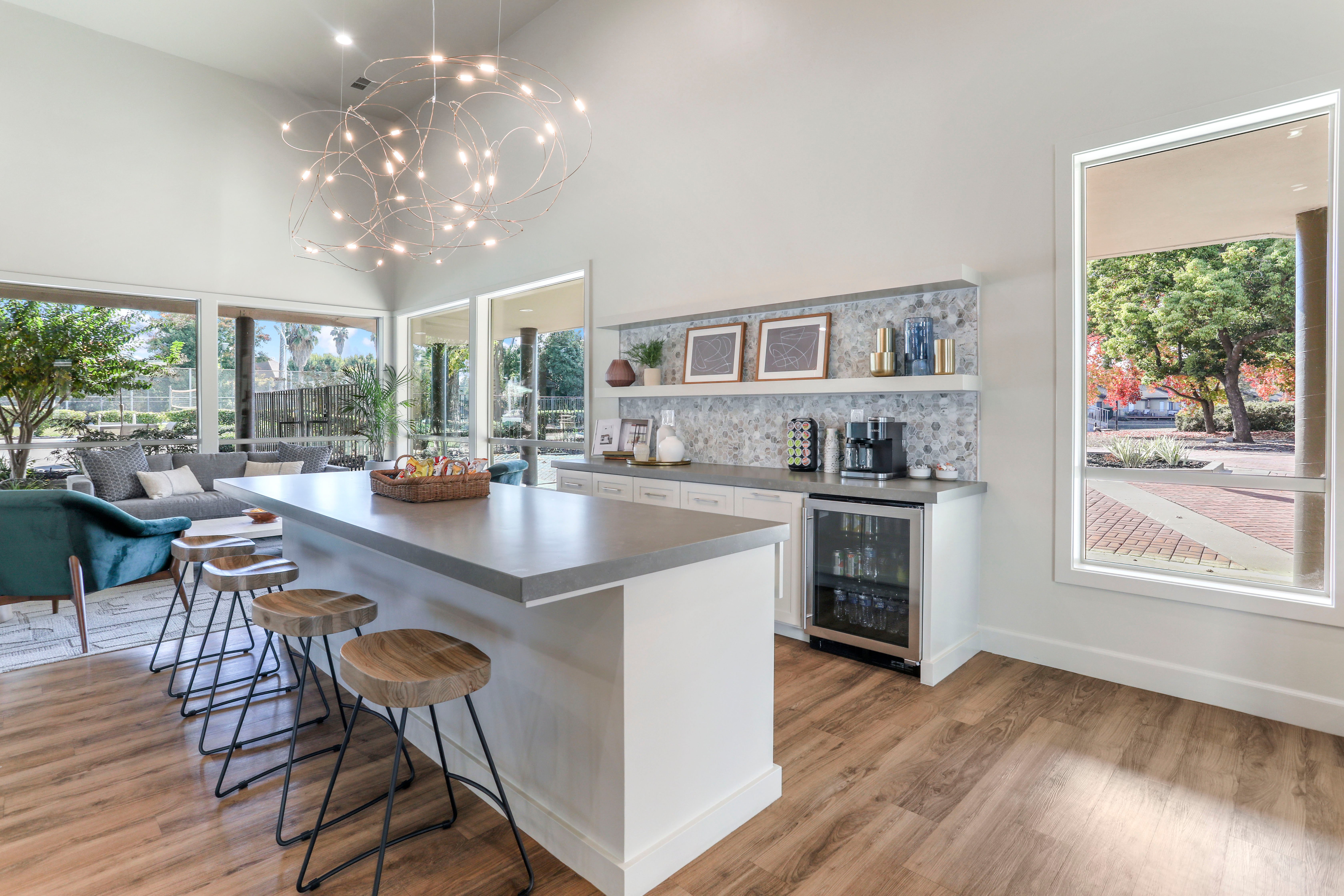 Venetian Bridges - Indoors, Interior Design, Dining Room