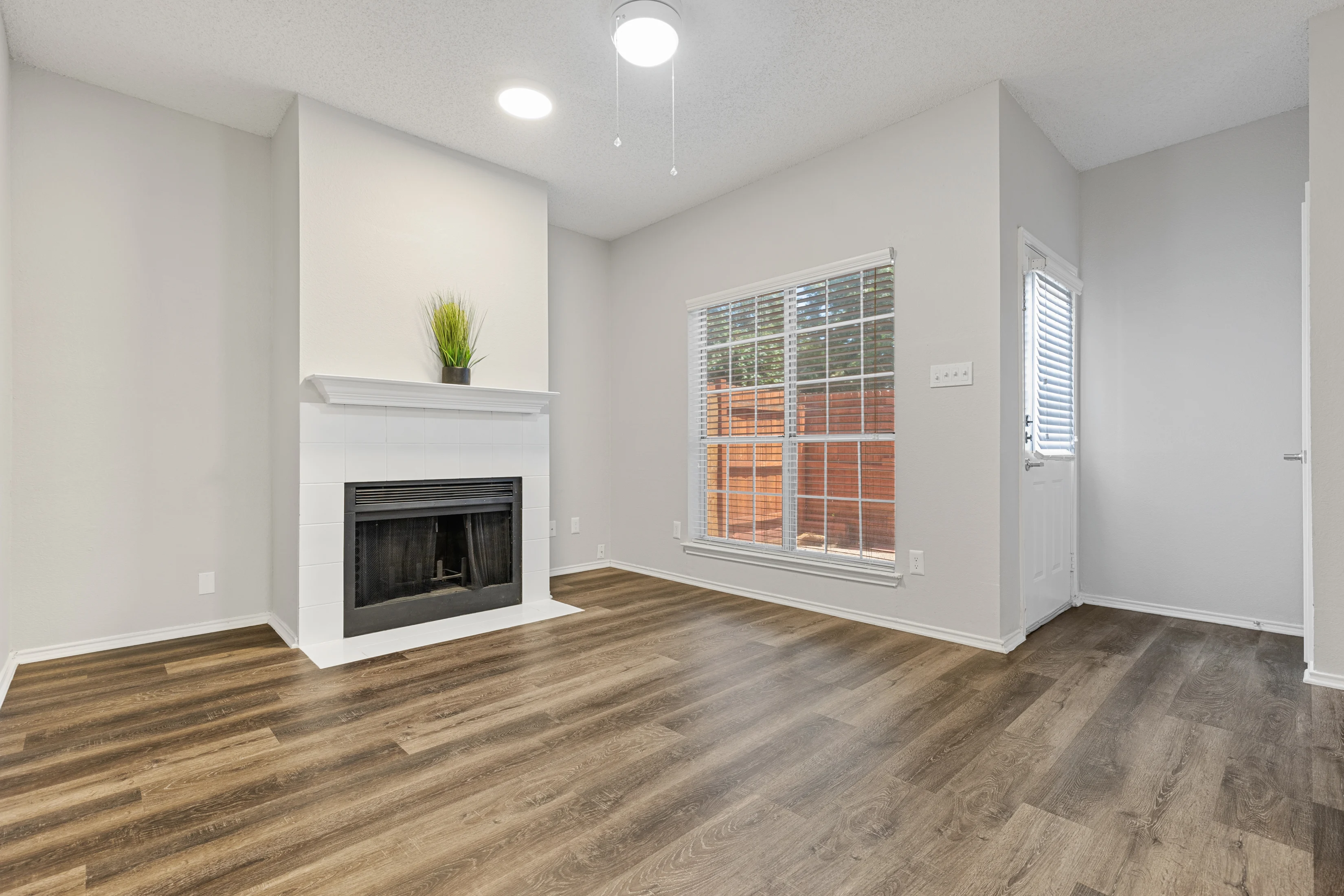 Willow Ridge - Interior Design, Indoors, Floor