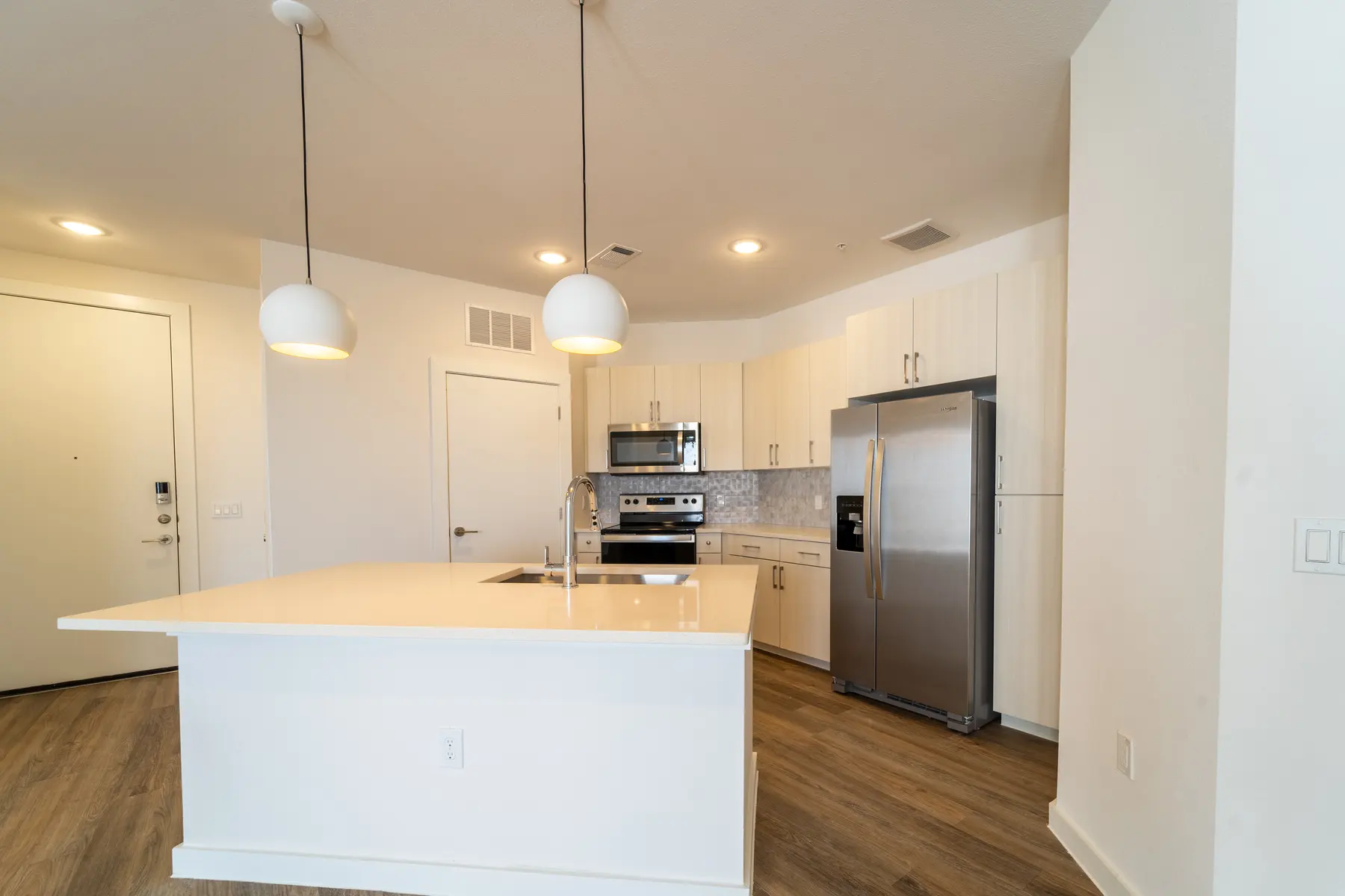 Ellis Highline - Room, Indoors, Flooring