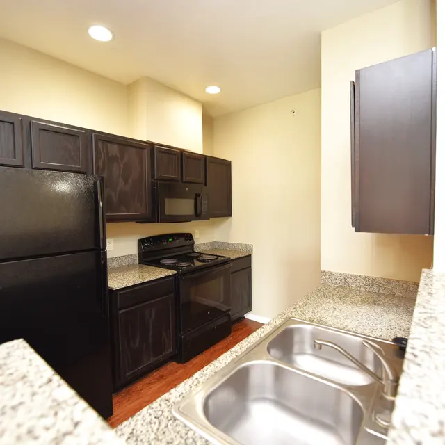 Seaside Landing - Kitchen