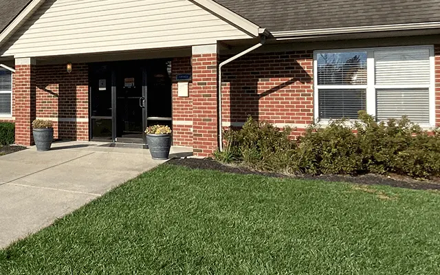 Arbors at Water's Edge