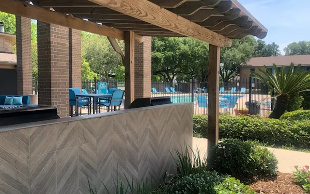 Bayou Oaks Bayou Oaks - Interior Design, Housing, Porch