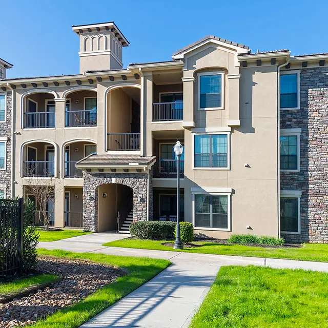 Retreat at Riverstone - Condo