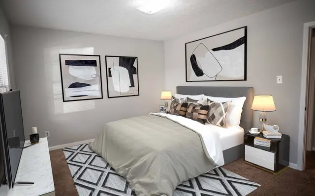 Berkshire Road Apartments - Home Decor, Corner, Lamp